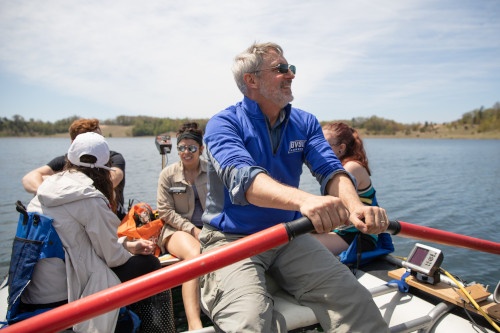 Making Waves Moves to Honors